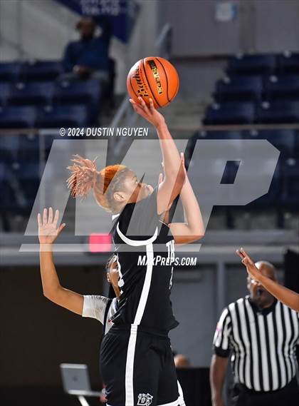Thumbnail 2 in Cypress Springs vs. Duncanville (RCS Sports Kickoff Classic) photogallery.
