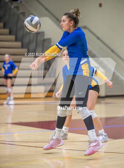 Thumbnail 1 in San Pasqual @ Mission Hills photogallery.