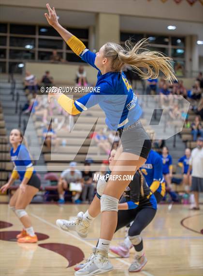Thumbnail 3 in San Pasqual @ Mission Hills photogallery.