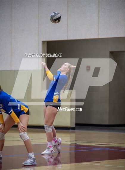 Thumbnail 1 in San Pasqual @ Mission Hills photogallery.