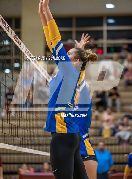 Thumbnail 2 in San Pasqual @ Mission Hills photogallery.