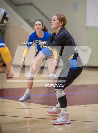 Thumbnail 3 in San Pasqual @ Mission Hills photogallery.