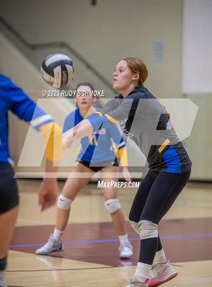 Thumbnail 1 in San Pasqual @ Mission Hills photogallery.