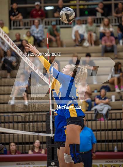 Thumbnail 3 in San Pasqual @ Mission Hills photogallery.