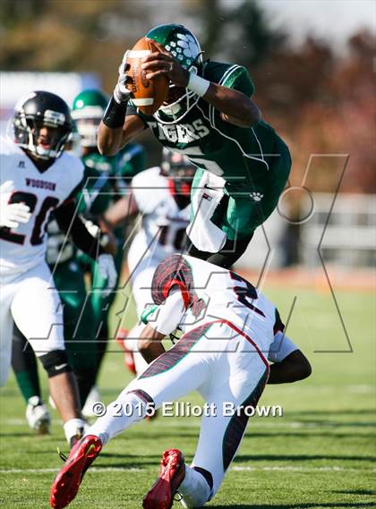 Thumbnail 2 in Woodson vs Wilson (DCIAA Final) photogallery.