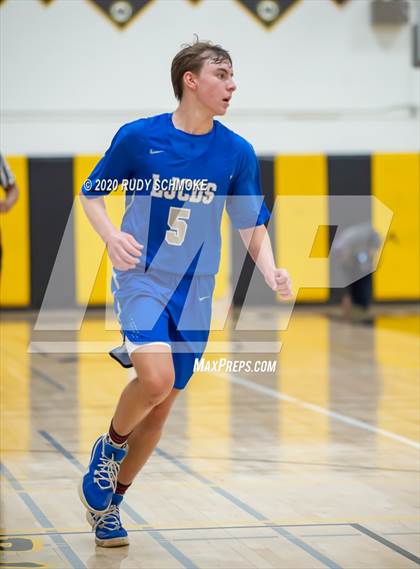 Thumbnail 2 in San Diego vs. La Jolla Country Day (Battle at the bay) photogallery.