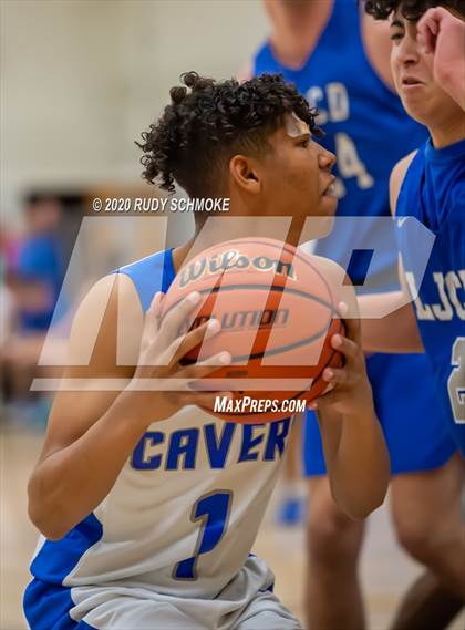 Thumbnail 2 in San Diego vs. La Jolla Country Day (Battle at the bay) photogallery.