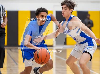 Thumbnail 3 in San Diego vs. La Jolla Country Day (Battle at the bay) photogallery.