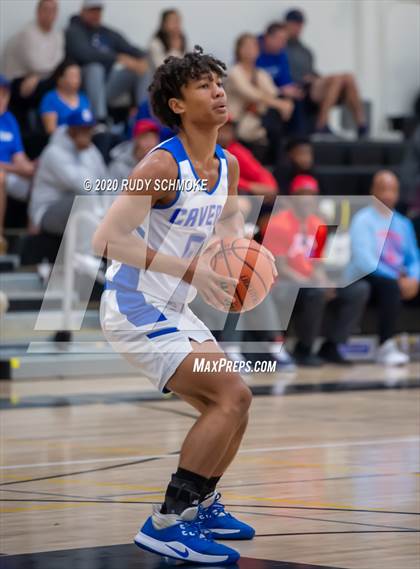 Thumbnail 3 in San Diego vs. La Jolla Country Day (Battle at the bay) photogallery.