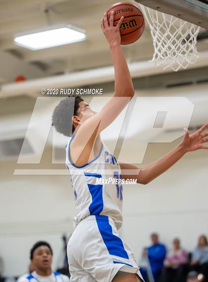 Thumbnail 2 in San Diego vs. La Jolla Country Day (Battle at the bay) photogallery.