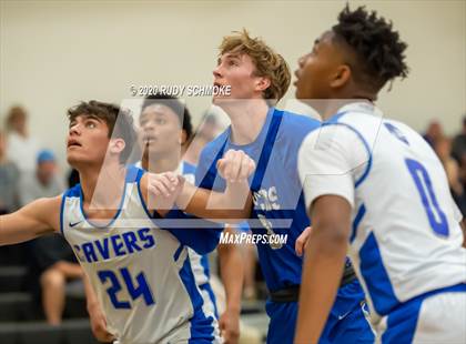 Thumbnail 2 in San Diego vs. La Jolla Country Day (Battle at the bay) photogallery.