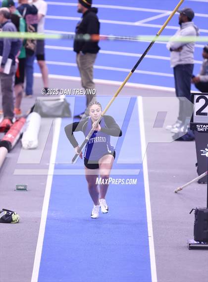Thumbnail 3 in VHSL Indoor Track State Championships (Pole Vault - Class 5) photogallery.