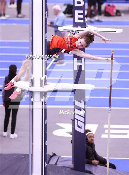 Thumbnail 3 in VHSL Indoor Track State Championships (Pole Vault - Class 5) photogallery.