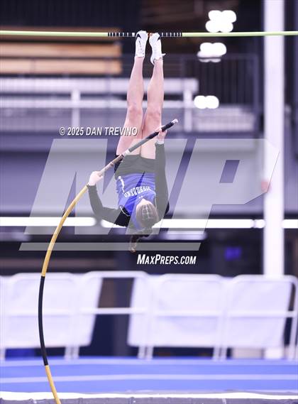 Thumbnail 3 in VHSL Indoor Track State Championships (Pole Vault - Class 5) photogallery.