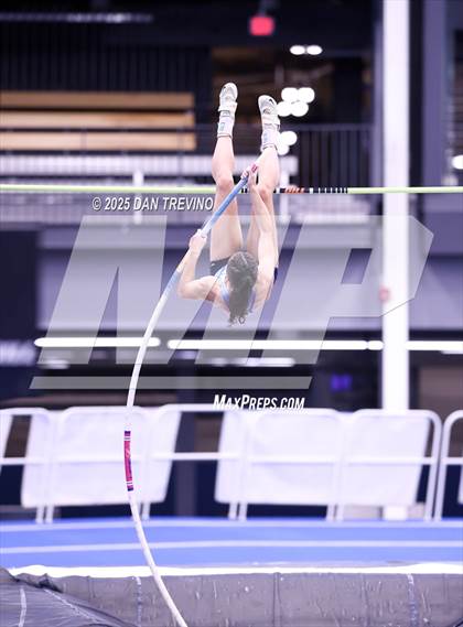 Thumbnail 2 in VHSL Indoor Track State Championships (Pole Vault - Class 5) photogallery.