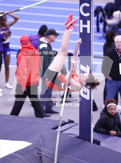 Thumbnail 3 in VHSL Indoor Track State Championships (Pole Vault - Class 5) photogallery.