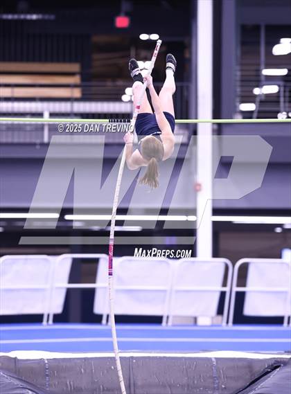 Thumbnail 3 in VHSL Indoor Track State Championships (Pole Vault - Class 5) photogallery.