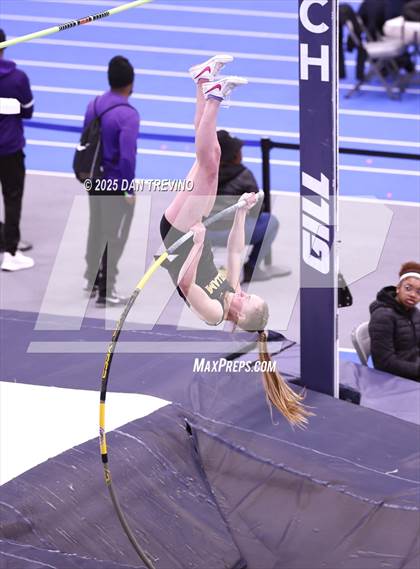 Thumbnail 2 in VHSL Indoor Track State Championships (Pole Vault - Class 5) photogallery.