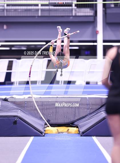 Thumbnail 3 in VHSL Indoor Track State Championships (Pole Vault - Class 5) photogallery.