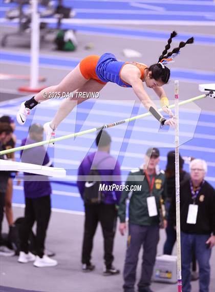 Thumbnail 1 in VHSL Indoor Track State Championships (Pole Vault - Class 5) photogallery.