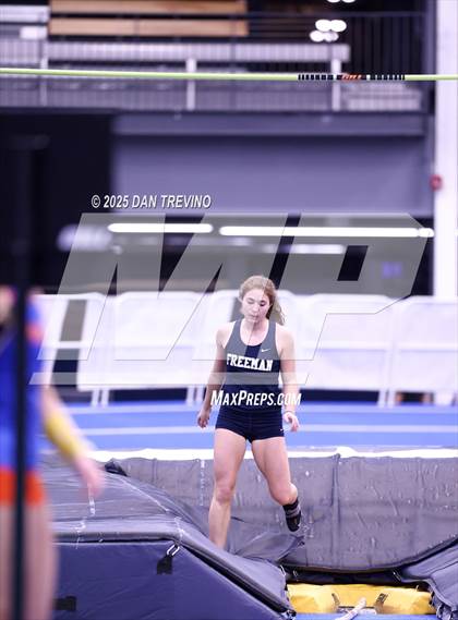Thumbnail 3 in VHSL Indoor Track State Championships (Pole Vault - Class 5) photogallery.
