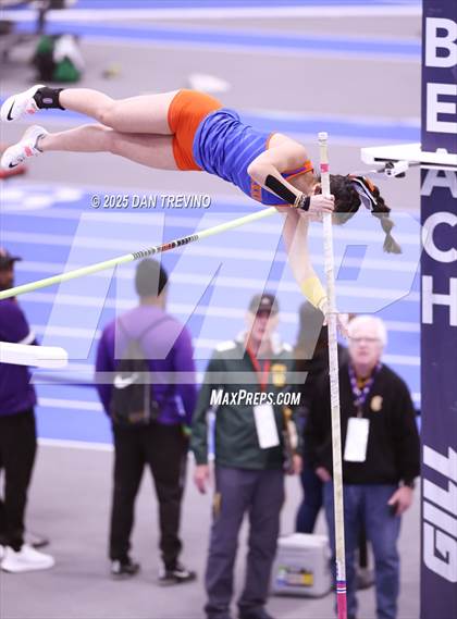 Thumbnail 3 in VHSL Indoor Track State Championships (Pole Vault - Class 5) photogallery.