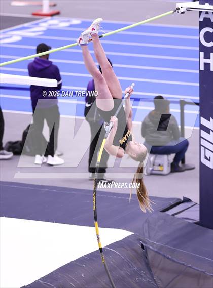 Thumbnail 3 in VHSL Indoor Track State Championships (Pole Vault - Class 5) photogallery.