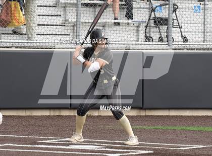 Thumbnail 1 in Foster vs Lake Creek (UIL Softball 5A Region III Semifinal) photogallery.