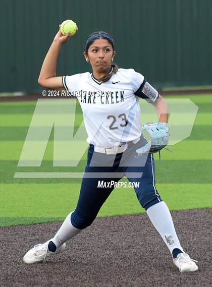 Thumbnail 3 in Foster vs Lake Creek (UIL Softball 5A Region III Semifinal) photogallery.