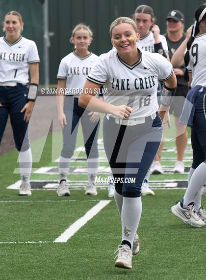 Thumbnail 1 in Foster vs Lake Creek (UIL Softball 5A Region III Semifinal) photogallery.