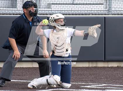 Thumbnail 3 in Foster vs Lake Creek (UIL Softball 5A Region III Semifinal) photogallery.