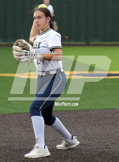 Thumbnail 2 in Foster vs Lake Creek (UIL Softball 5A Region III Semifinal) photogallery.