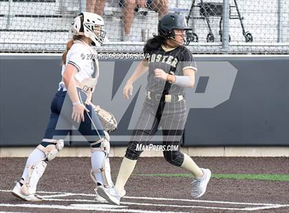 Thumbnail 3 in Foster vs Lake Creek (UIL Softball 5A Region III Semifinal) photogallery.