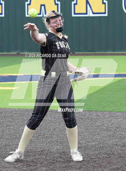 Thumbnail 2 in Foster vs Lake Creek (UIL Softball 5A Region III Semifinal) photogallery.