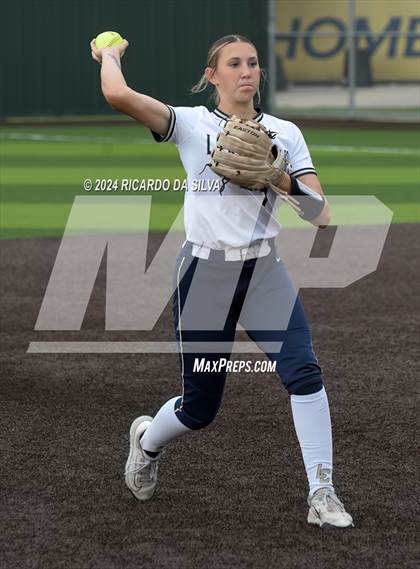 Thumbnail 2 in Foster vs Lake Creek (UIL Softball 5A Region III Semifinal) photogallery.