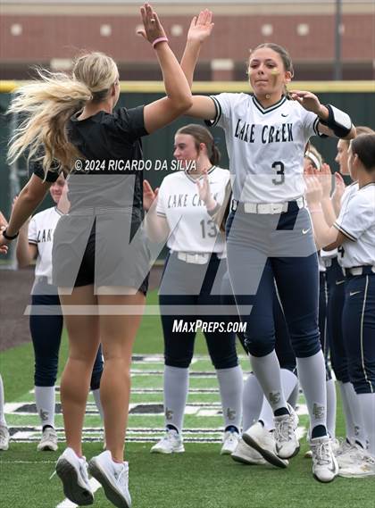 Thumbnail 2 in Foster vs Lake Creek (UIL Softball 5A Region III Semifinal) photogallery.