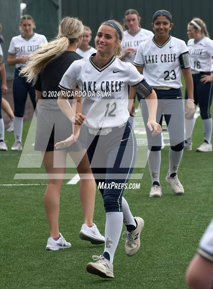 Thumbnail 3 in Foster vs Lake Creek (UIL Softball 5A Region III Semifinal) photogallery.