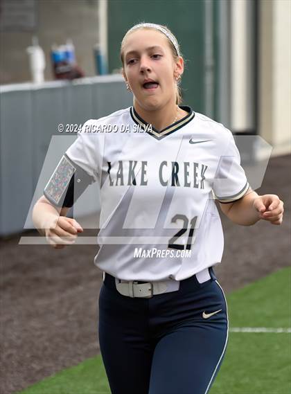 Thumbnail 2 in Foster vs Lake Creek (UIL Softball 5A Region III Semifinal) photogallery.