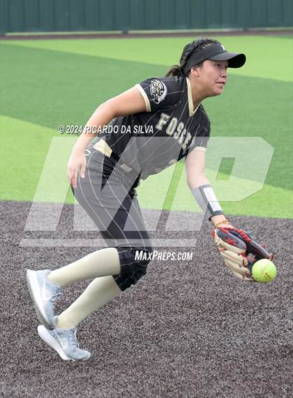 Thumbnail 1 in Foster vs Lake Creek (UIL Softball 5A Region III Semifinal) photogallery.
