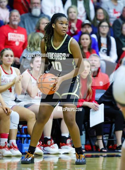 Thumbnail 1 in Van vs. Pinkston (UIL 4A Area Playoff) photogallery.