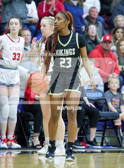Thumbnail 3 in Van vs. Pinkston (UIL 4A Area Playoff) photogallery.
