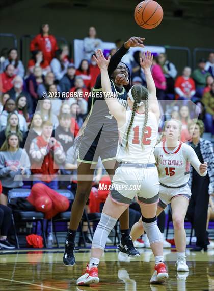Thumbnail 1 in Van vs. Pinkston (UIL 4A Area Playoff) photogallery.