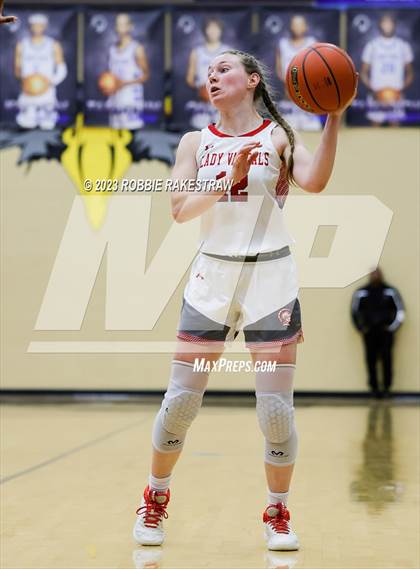 Thumbnail 3 in Van vs. Pinkston (UIL 4A Area Playoff) photogallery.