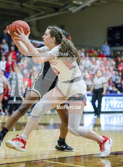 Thumbnail 1 in Van vs. Pinkston (UIL 4A Area Playoff) photogallery.