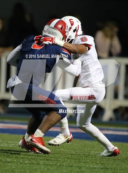 Thumbnail 3 in Harvard-Westlake @ La Salle photogallery.