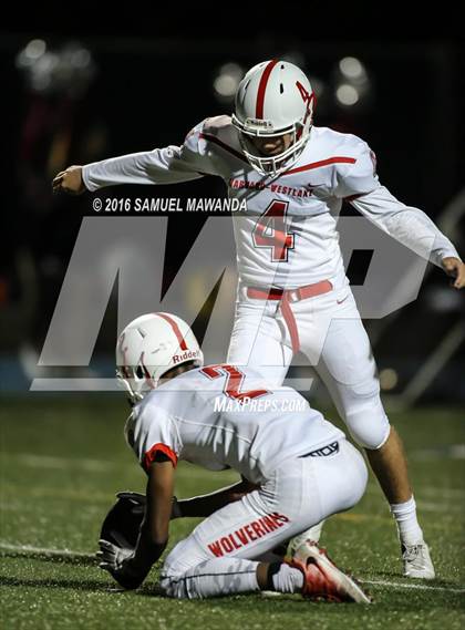 Thumbnail 3 in Harvard-Westlake @ La Salle photogallery.