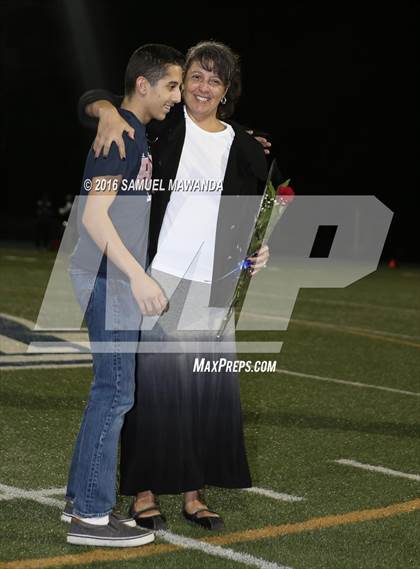 Thumbnail 3 in Harvard-Westlake @ La Salle photogallery.