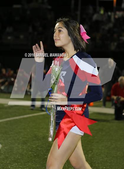 Thumbnail 3 in Harvard-Westlake @ La Salle photogallery.