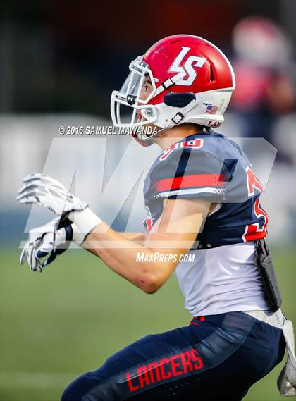 Thumbnail 3 in Harvard-Westlake @ La Salle photogallery.