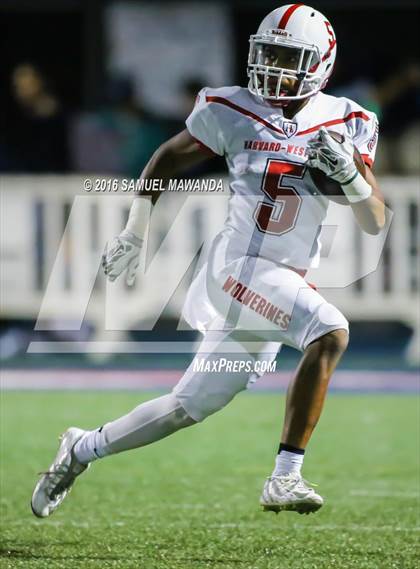 Thumbnail 2 in Harvard-Westlake @ La Salle photogallery.